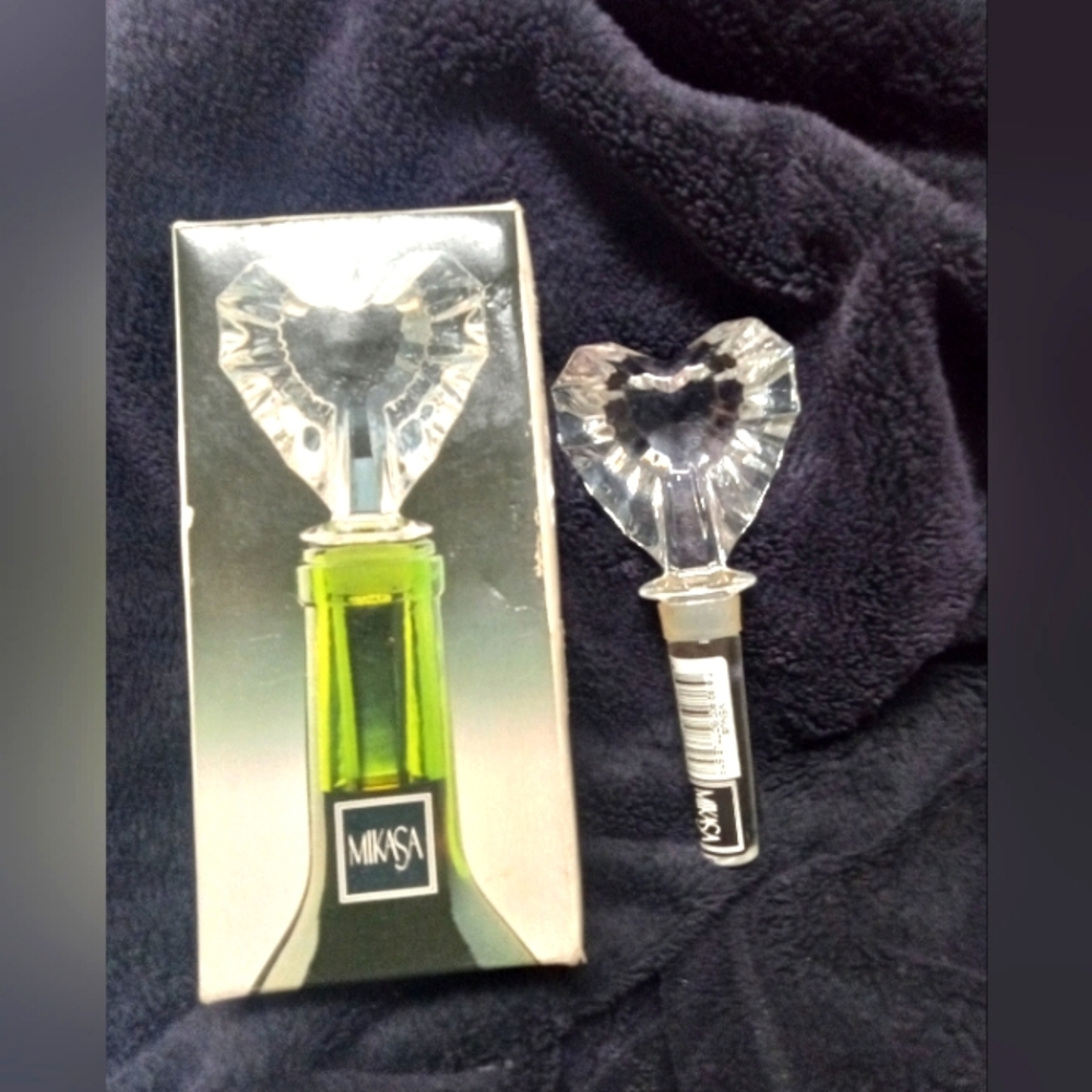 Mikasa Crystal Wine topper